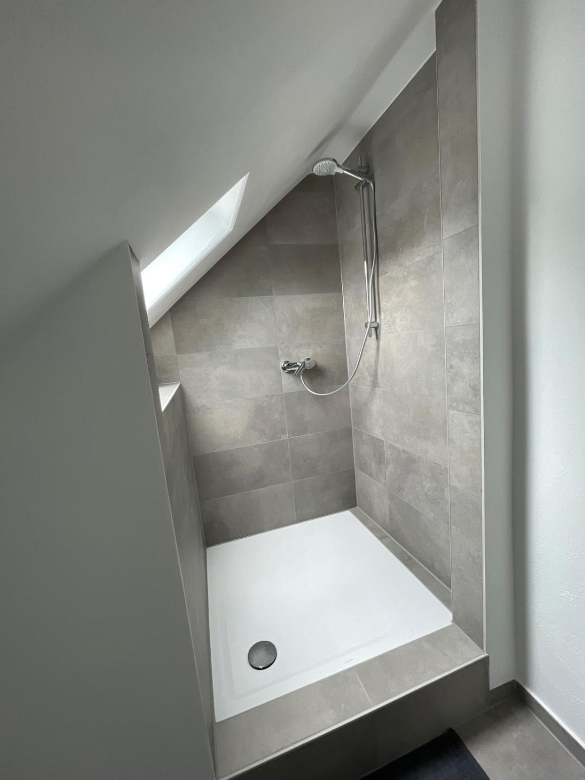 Gemuetliche Sanierte Mit Klimaanlage Apartment